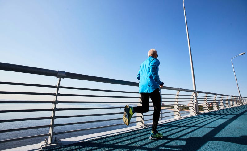 Octogenarian runners showcasing impressive speed